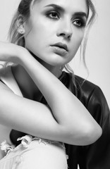 Naklejka premium Portrait of young female with black leather jacket.