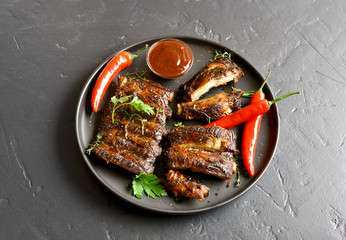 Spicy grilled spare ribs