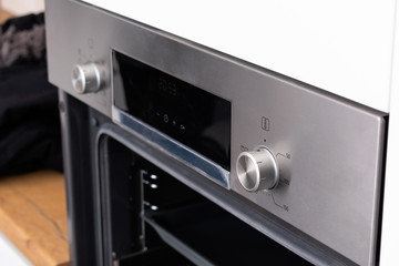 Obraz premium Electric oven in the kitchen