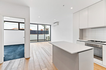 Empty and unfurnished brand new apartment