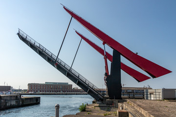Pont-levant (pont de l'Université) à Dunkerque