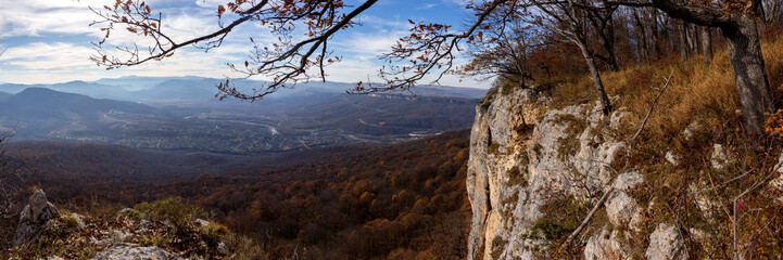 Autumn in mountain,andscape in Sunny day,amely weekeng travel,ubalpine meadows.