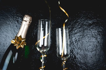 champagne glasses with sparkles