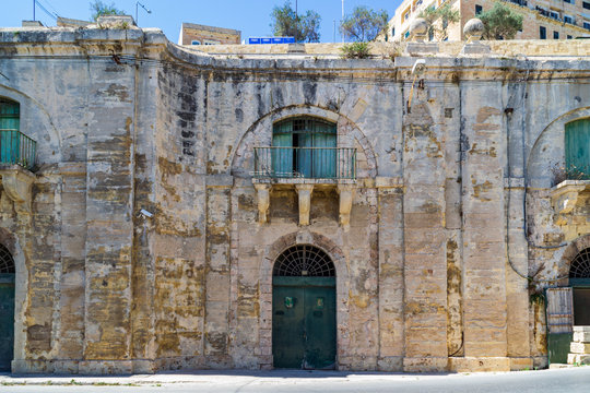 Building in Xatt Il-Barriera, Valletta, Malta