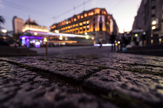 Piso de paralelep&iacute;pedo no centro hist&oacute;rico de S&atilde;o Paulo.