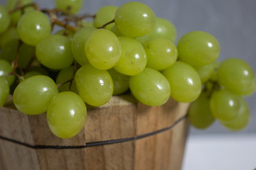 cesto de uvas
