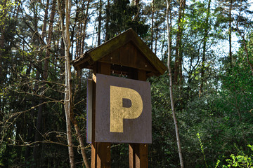 An old parking sign