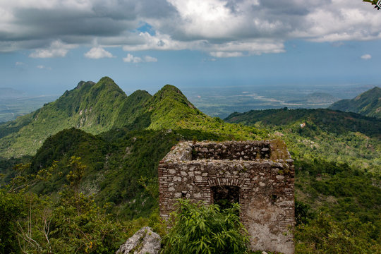 Overlook over the beautiful mountains around Unesco world heritage sight the Citadelle Laferriere, Cap Haitien, Haiti, Caribbean
