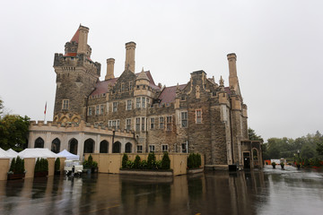 Fototapeta na wymiar Beautiful castle Loma on a rainy day in the suburbs of Toronto, Canada