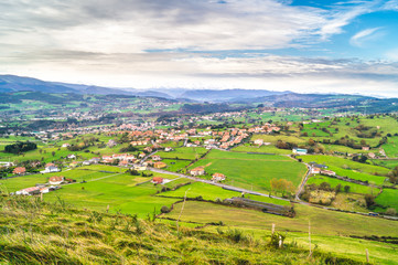 Obraz premium Vispieres z zamku, Kantabria