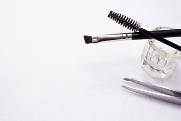 Henna for coloring eyebrows and eyelashes. Painting with henna.