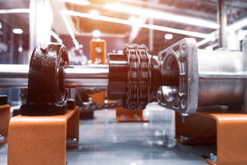 Drive roller chains for torque transmission