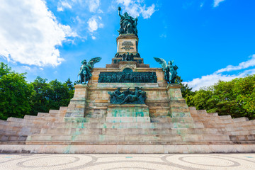Fototapeta premium Niederwalddenkmal monument in Rudesheim, Germany