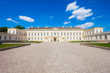 Fototapeta na wymiar Herrenhausen Palace in Hannover, Germany