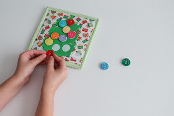 New Year tree with numbers. Count to ten. Learning to count with a child. We study in the game.