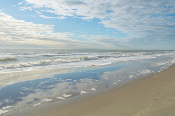 Fototapeta na wymiar Beach in the winter
