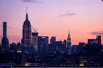 Fototapeta na wymiar Manhattan sunrise