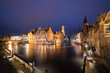 Obraz premium Perez de Malvenda house and Belfry of Bruges during the Christmas period