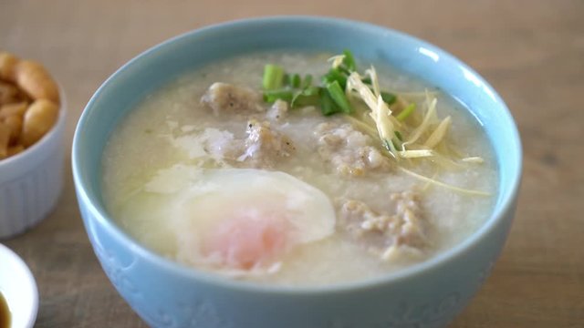 congee with minced pork in bowl
