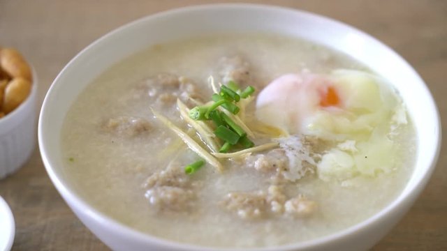 congee with minced pork in bowl