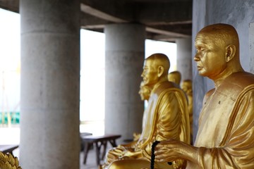 Fototapeta premium statues of thai manahs