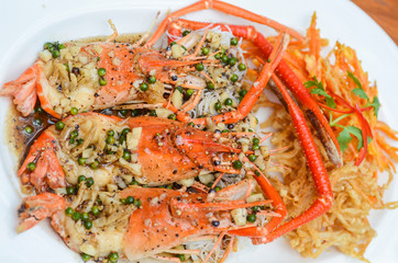 Fried Shrimp with Garlic and Pepper