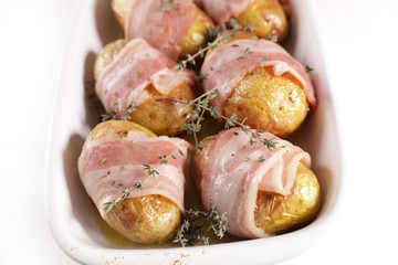 baked potato with bacon and herb