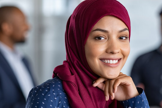 Islamic Business Woman In Hijab Smiling