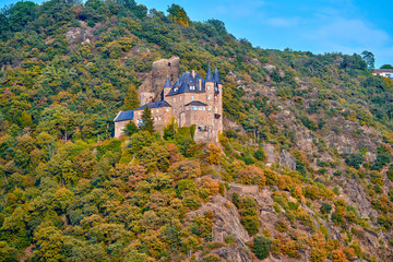 Fototapeta na wymiar Katz Castle at Rhine Valley (Rhine Gorge) near St. Goarshausen, Germany. Built in 1371 and rebuilt in 1896.