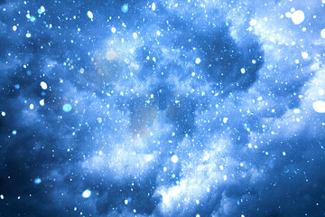 Obraz premium Winter sky and clouds with falling snow