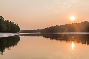Fototapeta premium Sunset in Sundarbans, Bangladesh