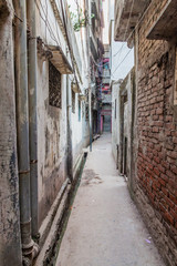 Fototapeta na wymiar Very narrow alley in Old Dhaka, Bangladesh