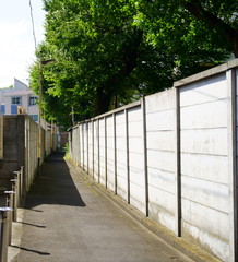 三ノ輪駅近くの路地