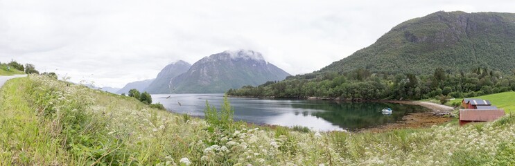 Fototapeta na wymiar Romsdalsfjord, Norwegen, Panorama