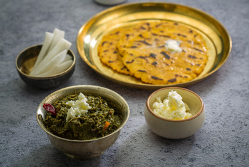 Makki ki roti - sarson ka saag