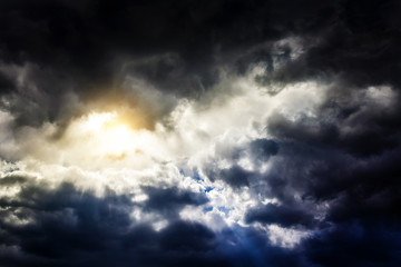 Fototapeta na wymiar Cloudscape with a Sunlight