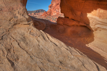 Rock arch in desert landscape, Valley of Fire State Park, Nevada, USA