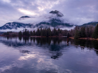 Obraz premium lake in mountains