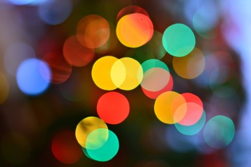 Fondo abstracto y desenfocado de luces de colores