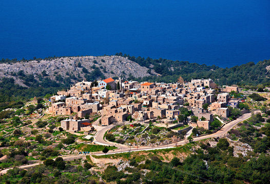 CHIOS ISLAND, NORTH AEGEAN, GREECE. Panoramic view of Avgonyma village.