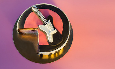 guittar cake 