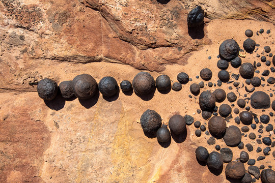Hematite concretions and Moqui marbles, an unusual rock formation in Grand Staircase Escalente National Monument