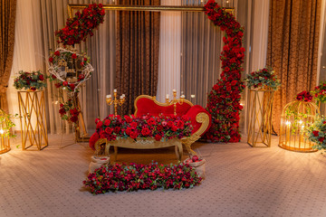 Decorations from flowers for henna party.