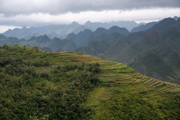 Niezwykłe góry w Wietnamie