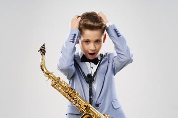 Fototapeta premium man with saxophone