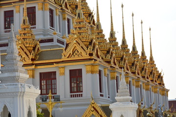 Building and architecture in Thailand