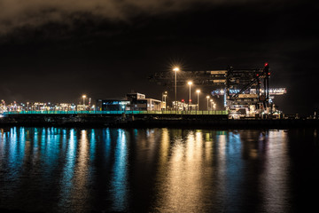 Fototapeta na wymiar Shipping terminal at night