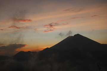 Rinjani mount and sunset 2