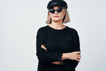 portrait of young woman wearing sunglasses