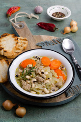 Minced meat with vegetables and beans
